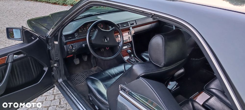 Mercedes-Benz W124 (1984-1993) - 2