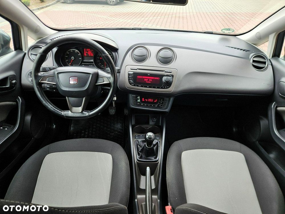 Seat Ibiza 1.4 16V Style - 26