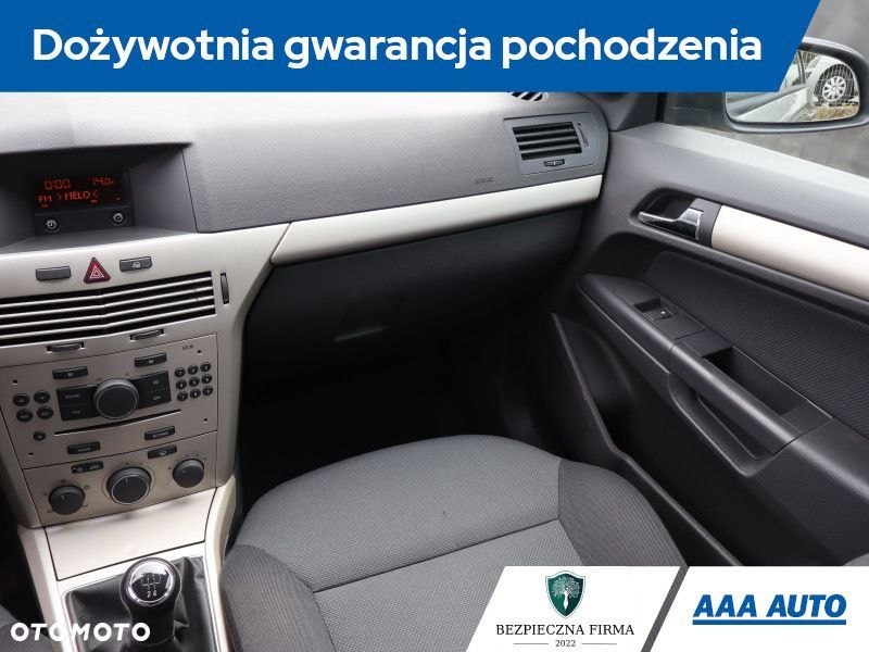 Opel Astra - 9