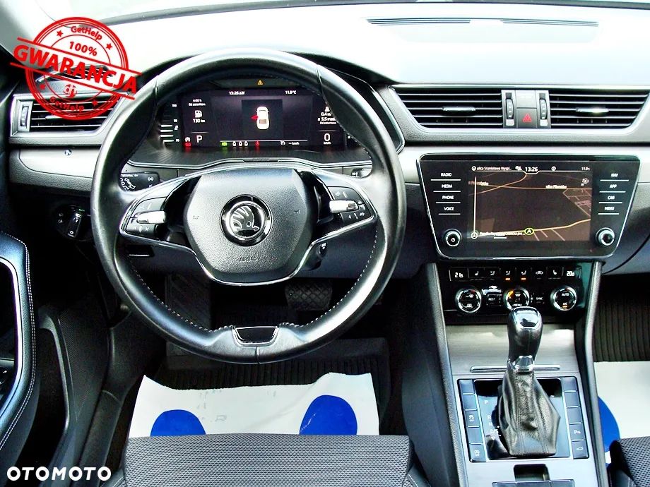 Skoda Superb 2.0 TDI DSG Premium Edition - 23