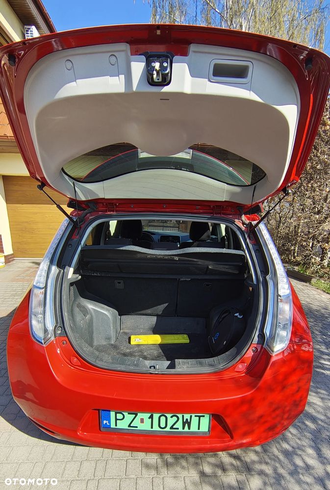 Nissan Leaf 30 kWh (mit Batterie) Acenta - 4