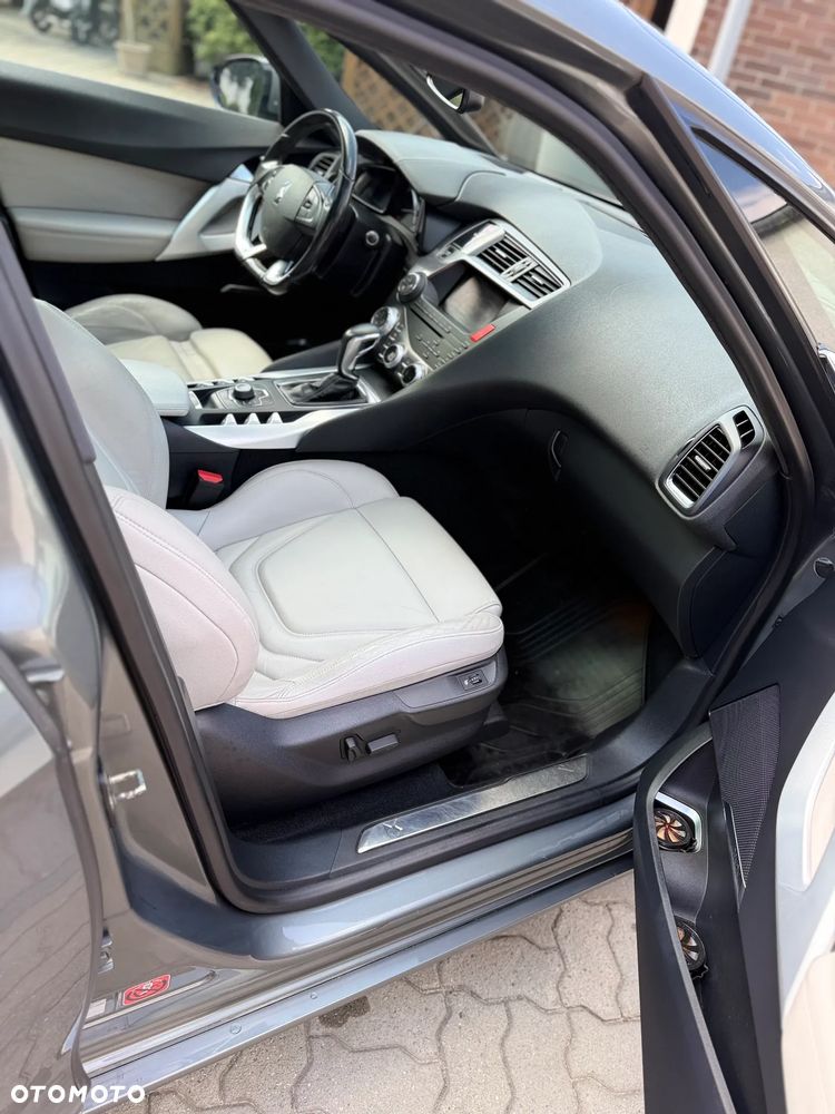 Citroën DS5 2.0 HDi SportChic - 22