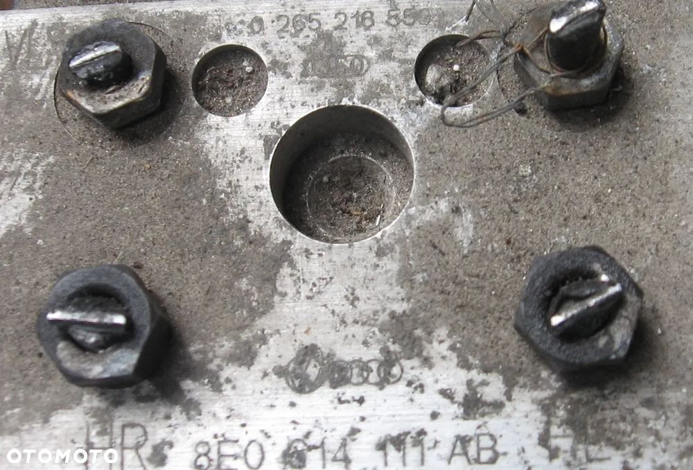 8E0614111AB sterownik agregat ABS AUDI A4 B5 A6 C5 VOLKSWAGEN PASSAT B5 - 4