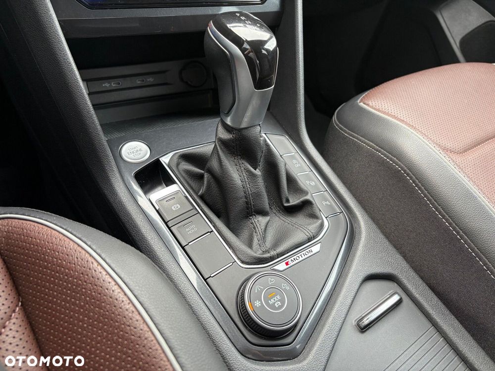 Volkswagen Tiguan Allspace - 28