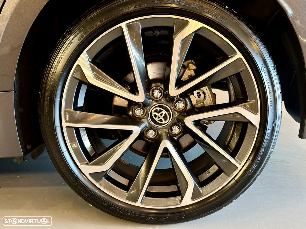 Toyota Corolla SD 1.8 Hybrid Luxury - 16