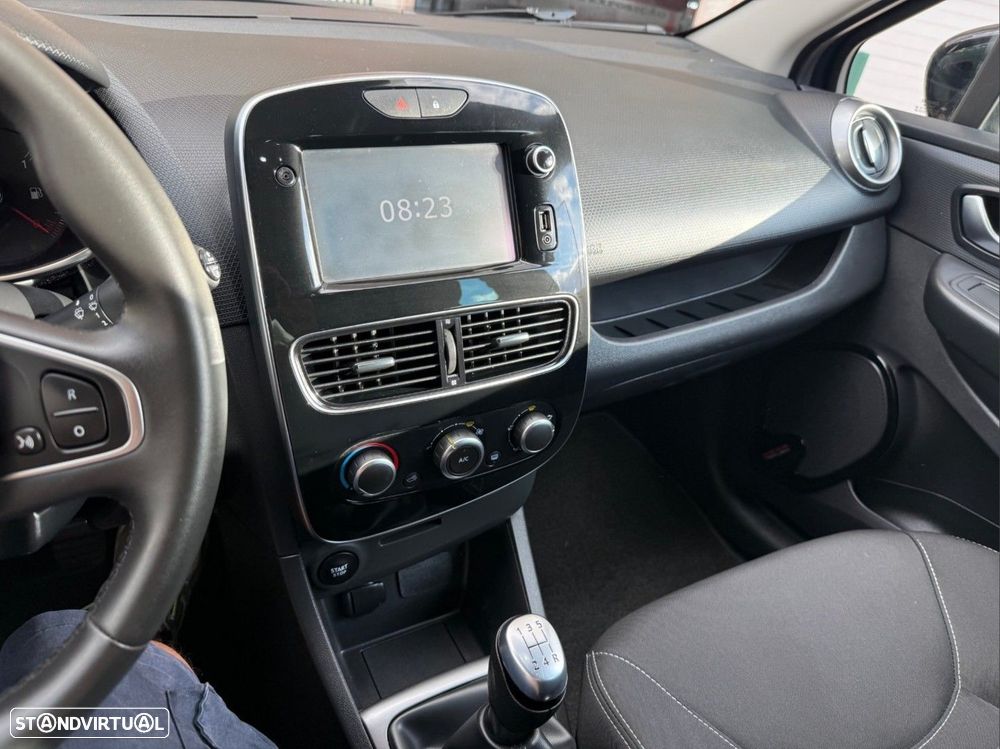 Renault Clio 1.5 dCi Limited - 10