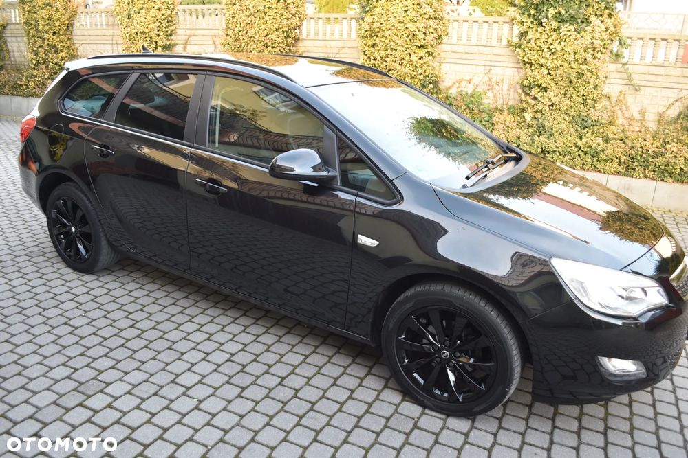 Opel Astra 1.4 Turbo Sports Tourer - 12
