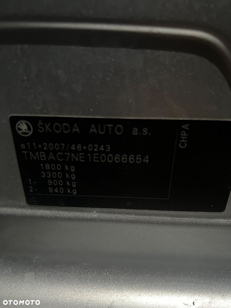 Skoda Octavia 1.4 TSI Ambition - 35