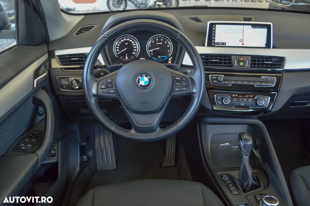BMW X1 xDrive25e xLine - 23