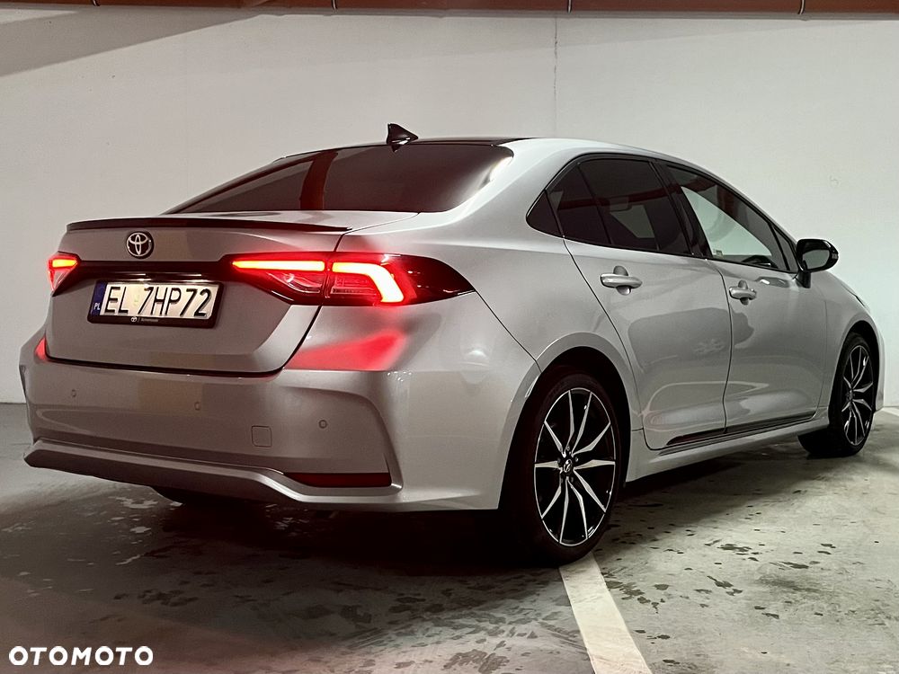 Toyota Corolla 1.8 Hybrid GR Sport Dynamic - 6