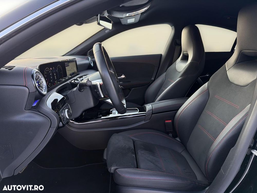 Mercedes-Benz CLA 250 e 8G-DCT AMG Line - 14