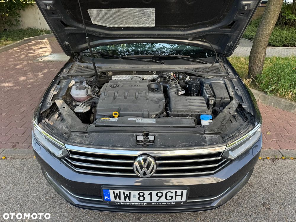 Volkswagen Passat Variant 2.0 TDI SCR 4Motion DSG Comfortline - 13