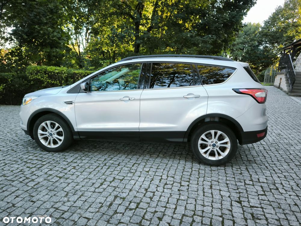 Ford Escape - 6