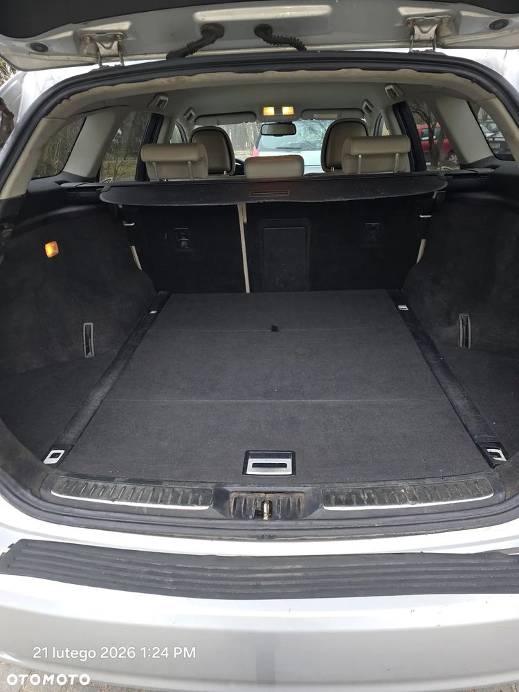 Toyota Avensis 2.0 D-4D Premium - 11