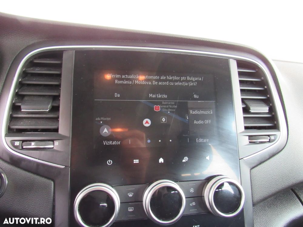 Renault Megane TCe 140 GPF BUSINESS EDITION - 16