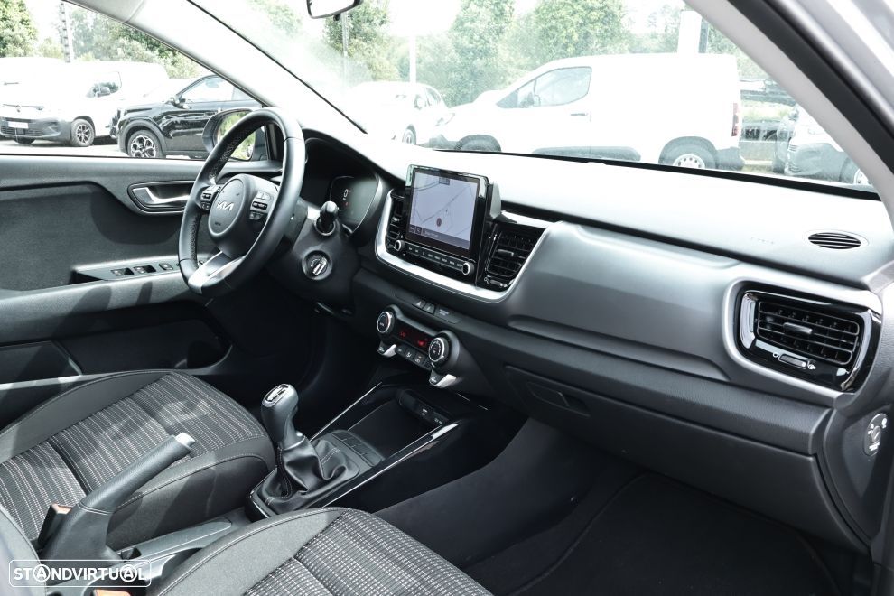 Kia Stonic 1.0 T-GDI Drive - 13