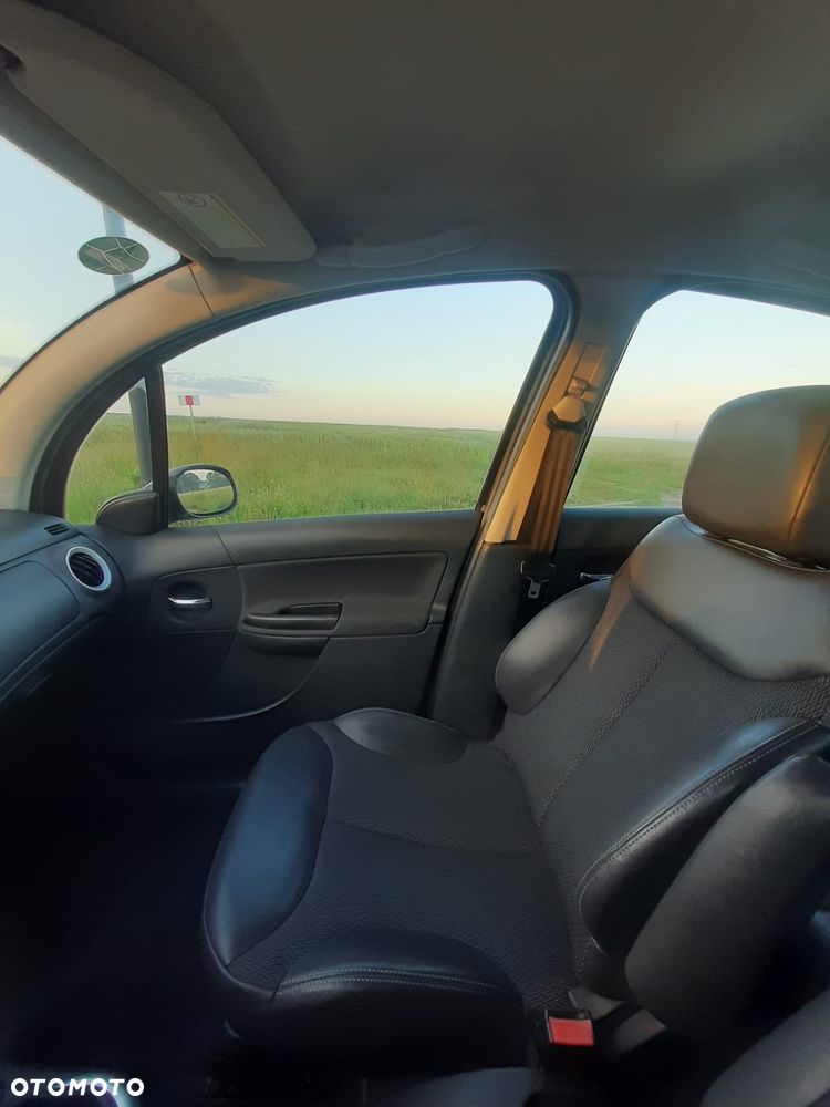 Citroën C3 1.4 HDi SX - 12