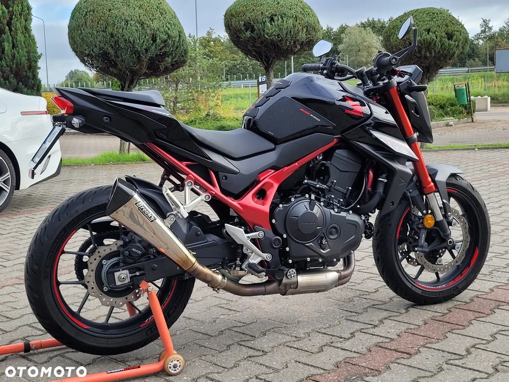 Honda Hornet - 9