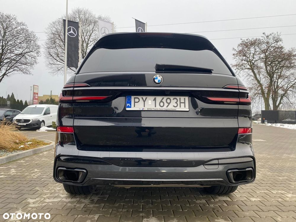 BMW X7 - 8
