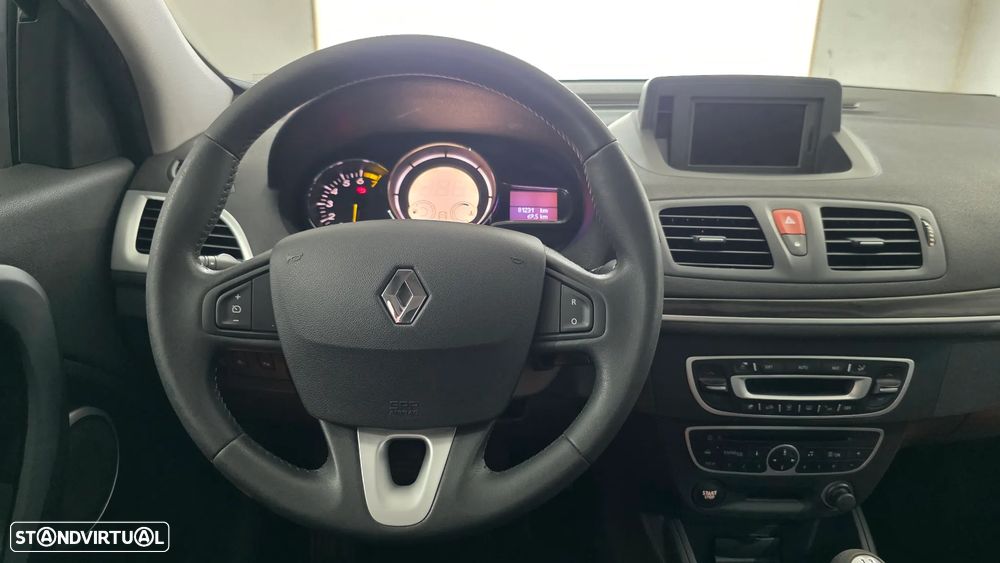 Renault Mégane Sport Tourer 1.4 TCE Dynamique S - 17