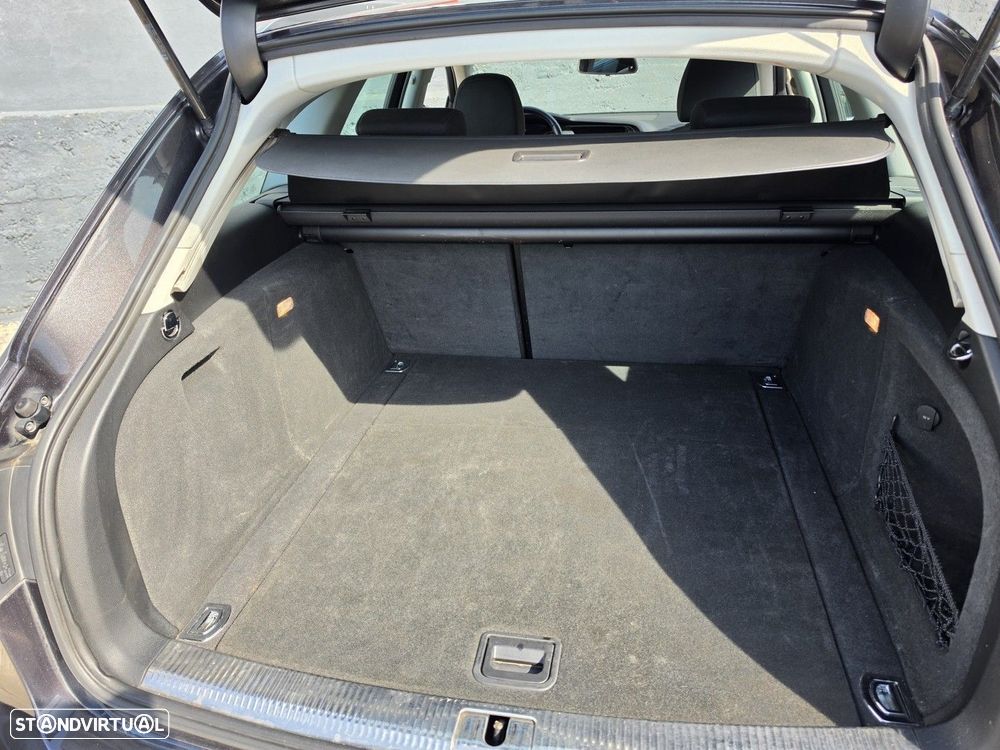 Audi A4 Avant 2.0 TDI Sport - 11