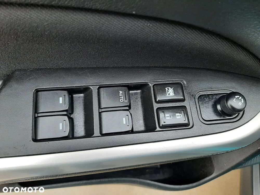 Suzuki Vitara 1.6 (4x4) Allgrip Comfort - 30