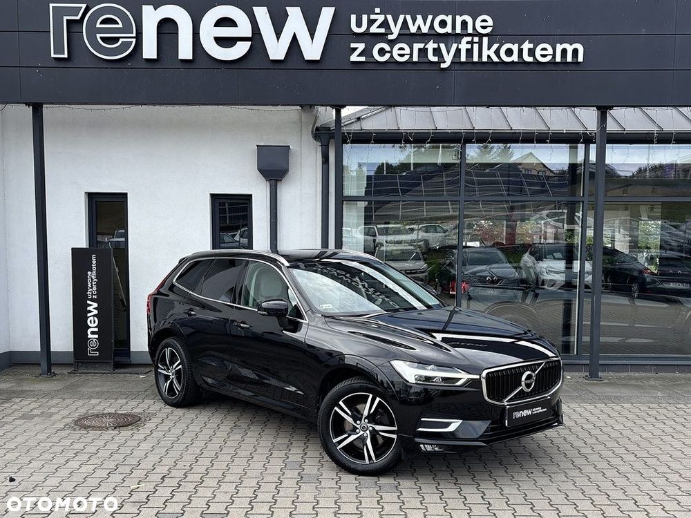 Volvo XC 60 T5 AWD Momentum Pro - 1