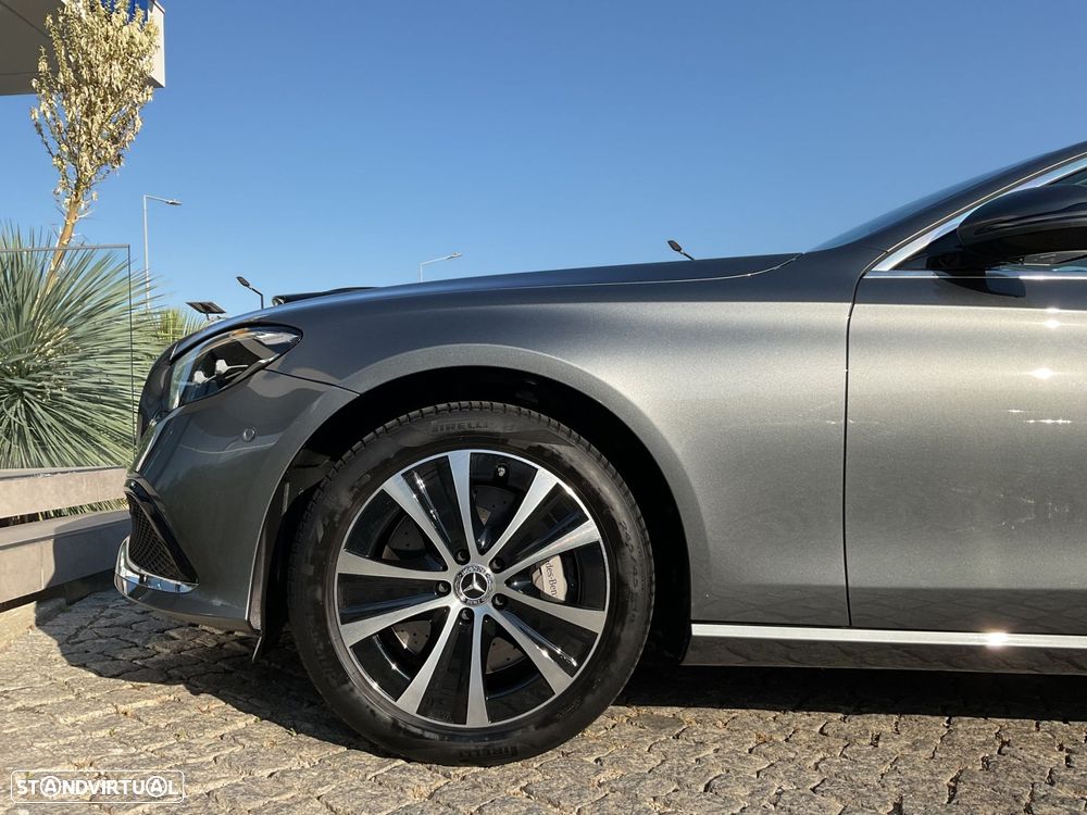 Mercedes-Benz E 300 de Avantgarde - 18