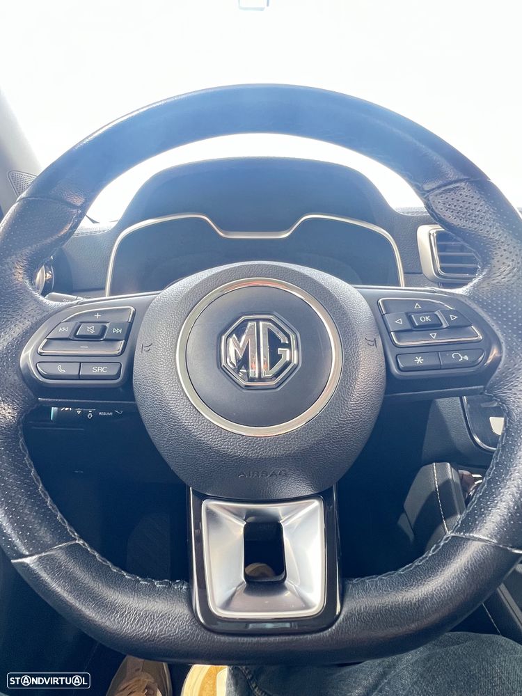 MG ZS Luxury - 11