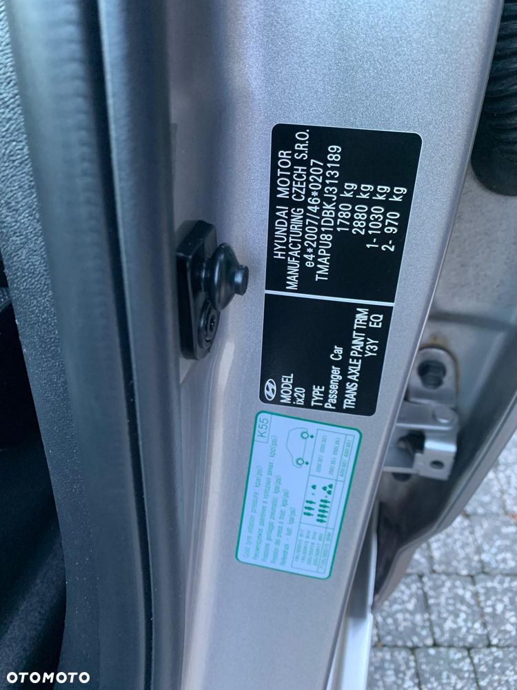 Hyundai ix20 1.6 Premium - 23