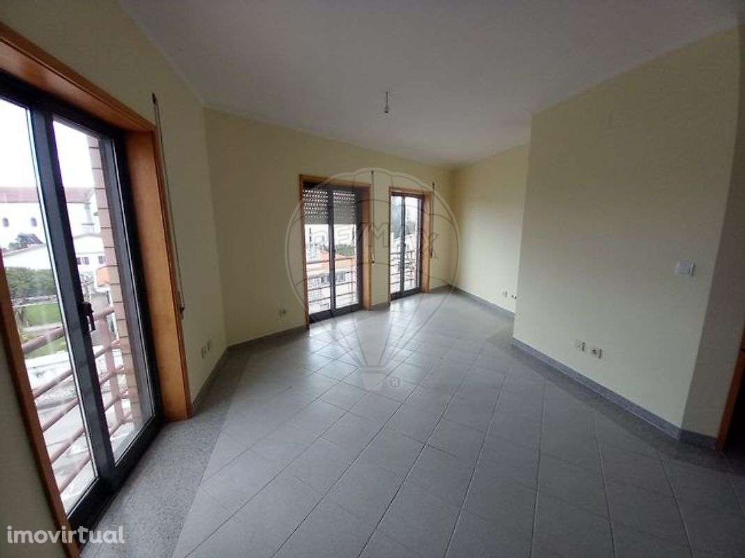 Outros - Comercial  para arrendamento - Grande imagem: 5/10