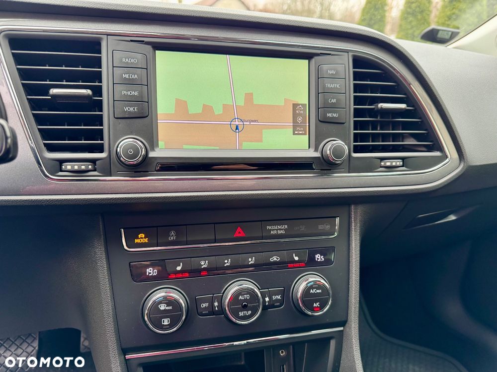 Seat Leon 2.0 TDI DPF Start&Stop DSG FR - 22