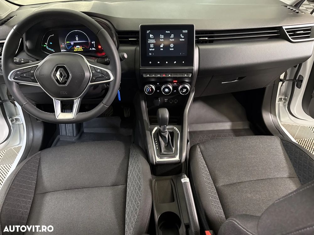 Renault Clio - 10