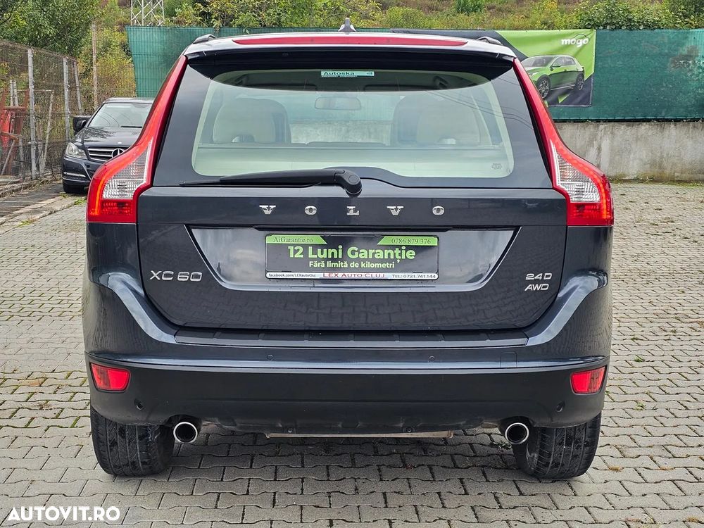 Volvo XC 60 D3 AWD Aut. Momentum - 21
