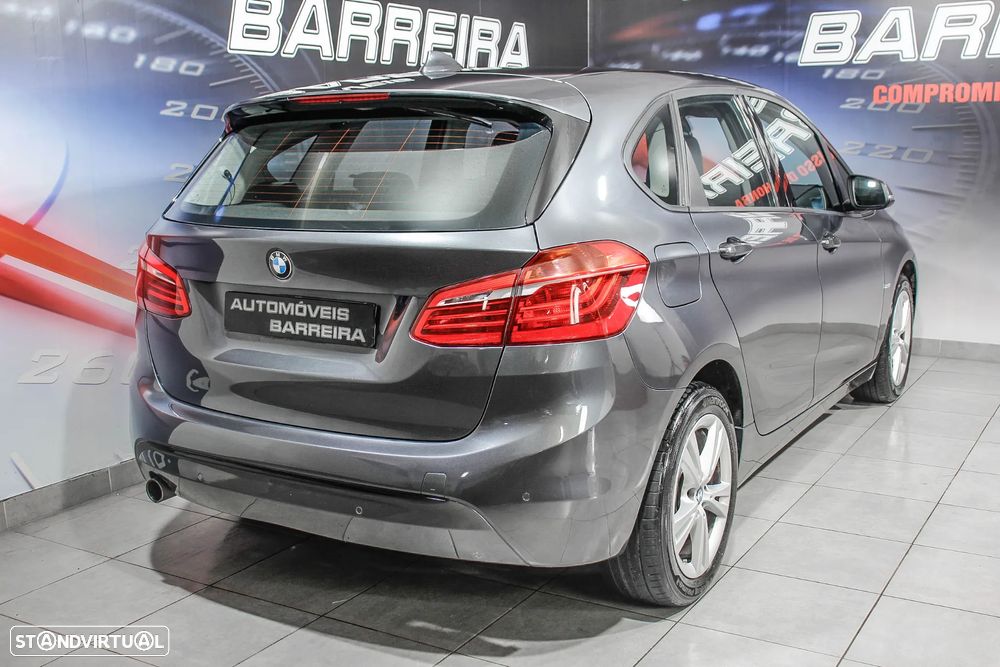 BMW 216 Active Tourer d Line Sport - 9