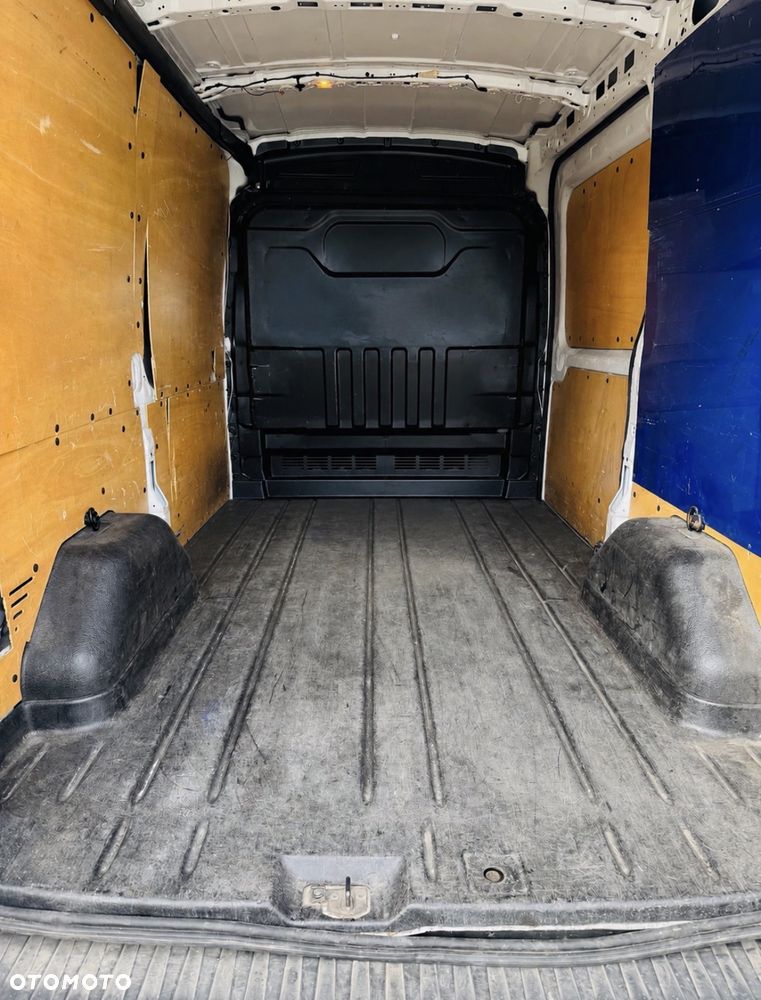 Ford Transit - 8