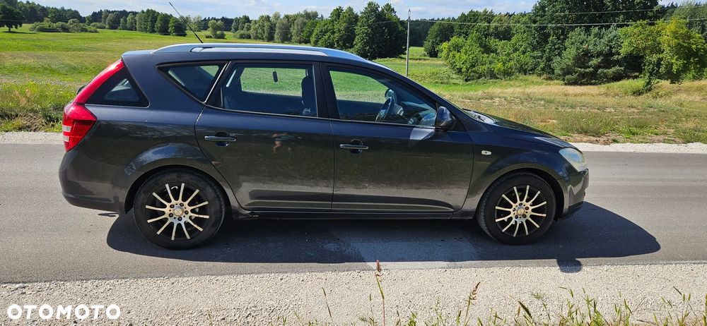 Kia Ceed 1.4 Comfort - 2
