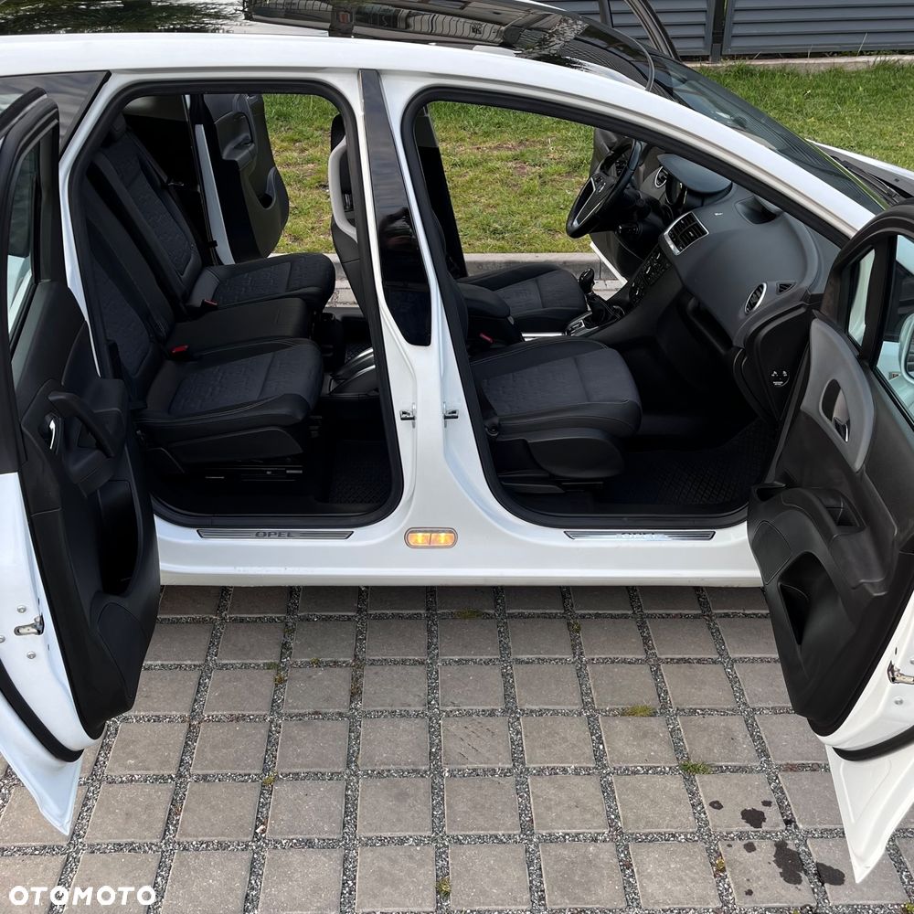 Opel Meriva 1.4 T Cosmo - 26