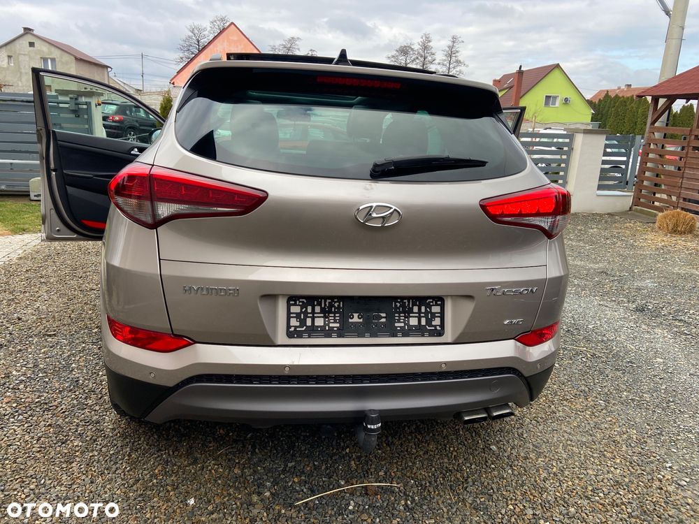 Hyundai Tucson 2.0 CRDI 4WD Premium - 35