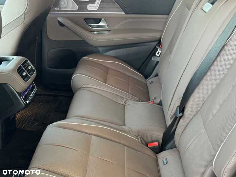 Mercedes-Benz GLS 450 d mHEV 4-Matic AMG Line - 10