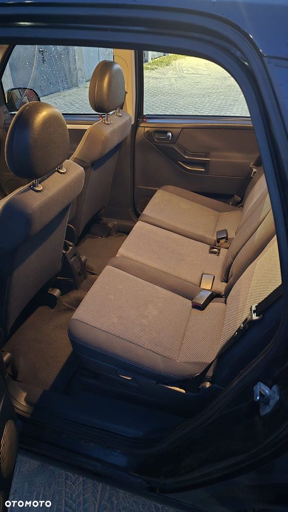 Opel Meriva - 5
