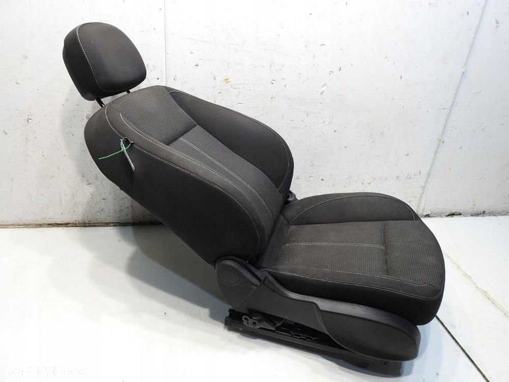 FOTEL PRAWY PRZÓD OPEL ASTRA J LIFT - 9