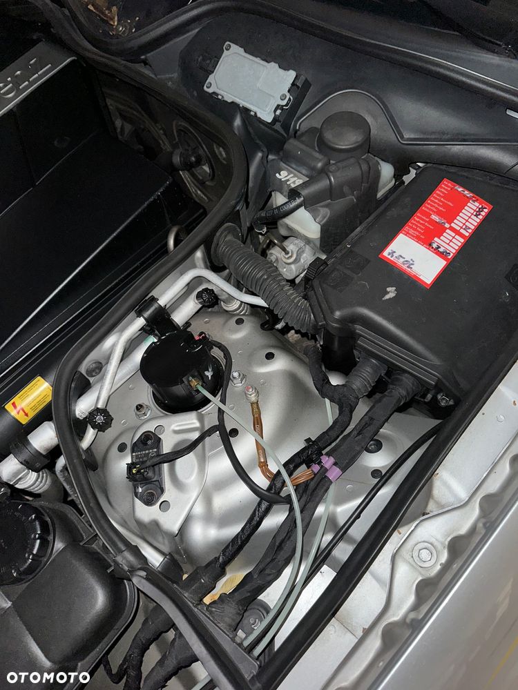 Mercedes-Benz Klasa E 500 Avantgarde - 35