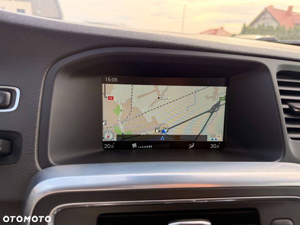 Volvo V60 Cross Country D3 Drive-E Momentum - 22