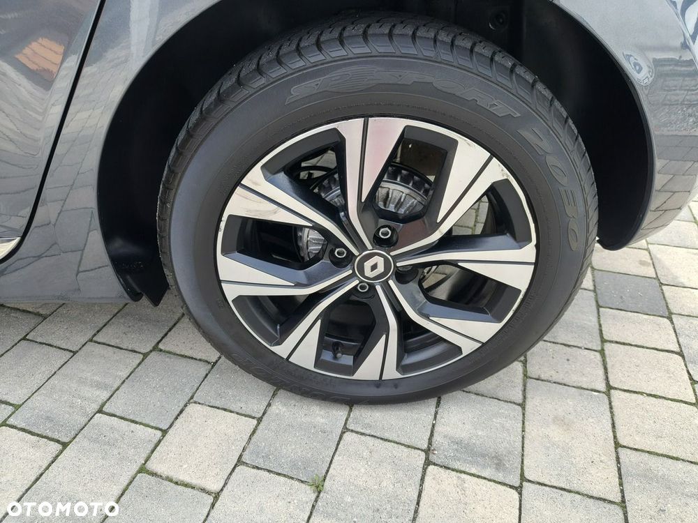 Renault Clio - 31