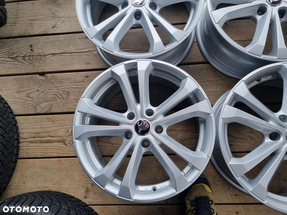 SKODA OCTAVIA 3,VW GOLF 7,TOURAN,SEAT LEON 3 7.5x17 ET35 5X112 super stan - 3