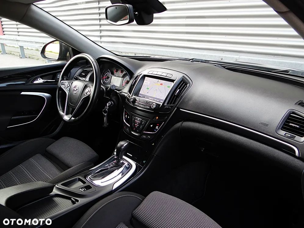 Opel Insignia 2.0 CDTI Automatik - 26