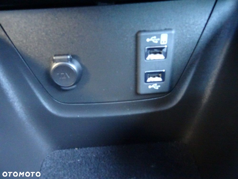 Opel Crossland X - 14