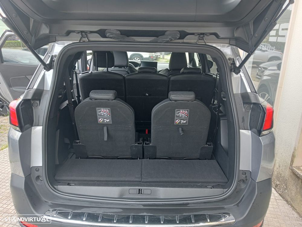 Peugeot 5008 1.2 PureTech Allure Pack EAT8 - 33