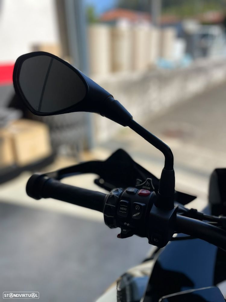 BMW S 1000 XR Triple Black | Full System Akrapovic | Full Extras - 19